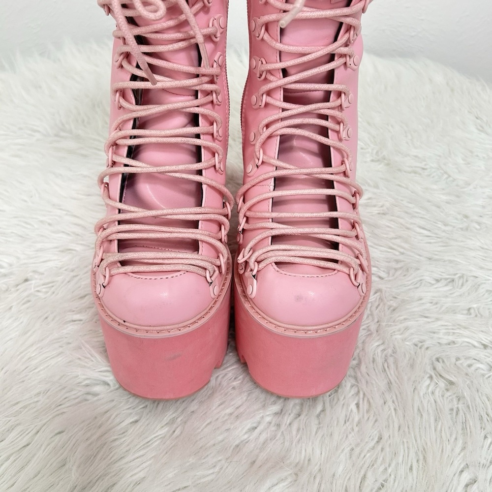 Dolls Kill Sugar Thrillz Bubblegum Traitor Platform Boots Pastel Goth Rave Sz 8 - Picture 7 of 11
